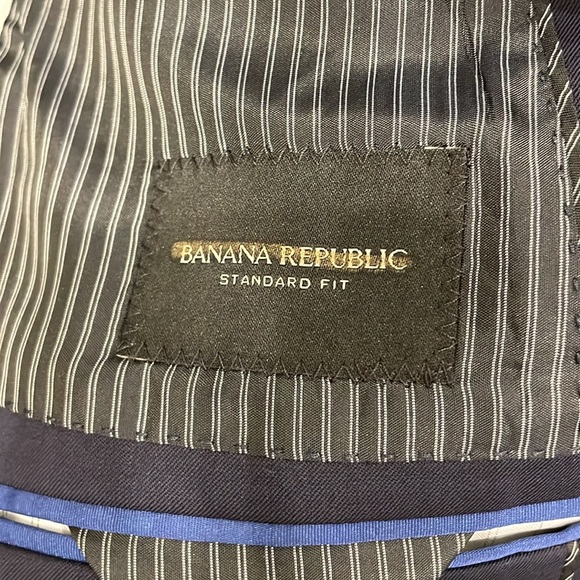 Banana Republic Suit Jacket - Picture 5 of 8